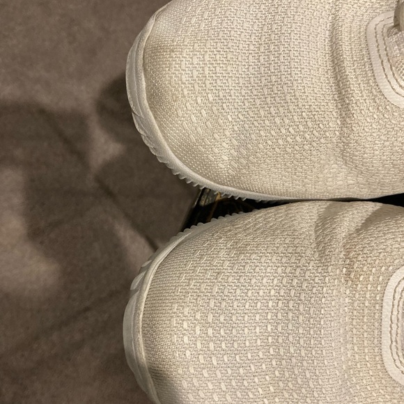 Men’s HyperAce 2 White Volleyball Shoes (Nike ZOOM) - Picture 11 of 11